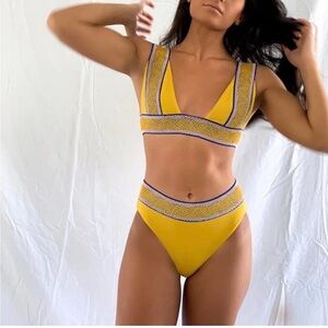 ELYSIIAN bikini top